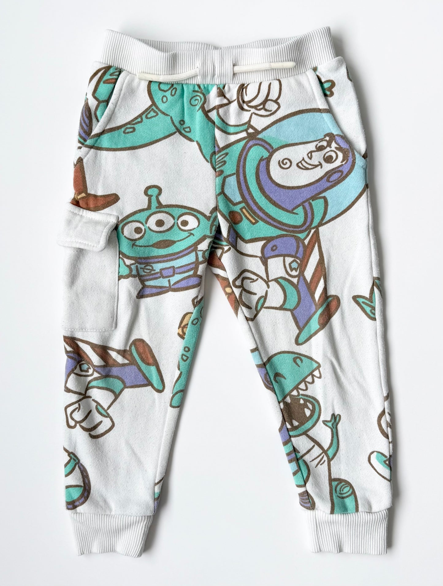 Disney Pixar x Toy Story White AOP Characters Hoodie & Pants Set (3T)