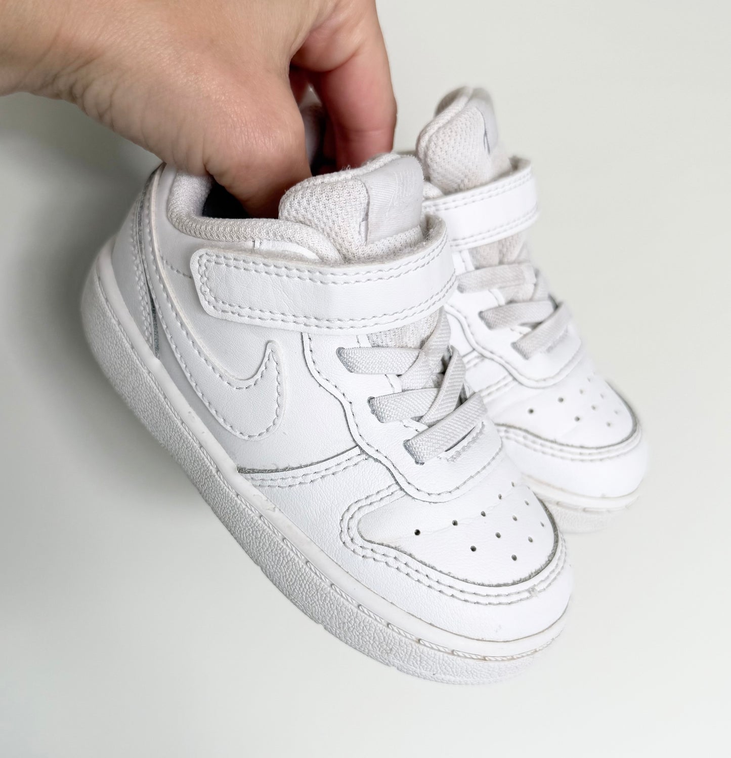 Nike Court Borough Low Recraft All White Stretch Lace & Velcro Sneakers (7)