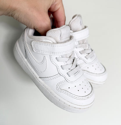 Nike Court Borough Low Recraft All White Stretch Lace & Velcro Sneakers (7)