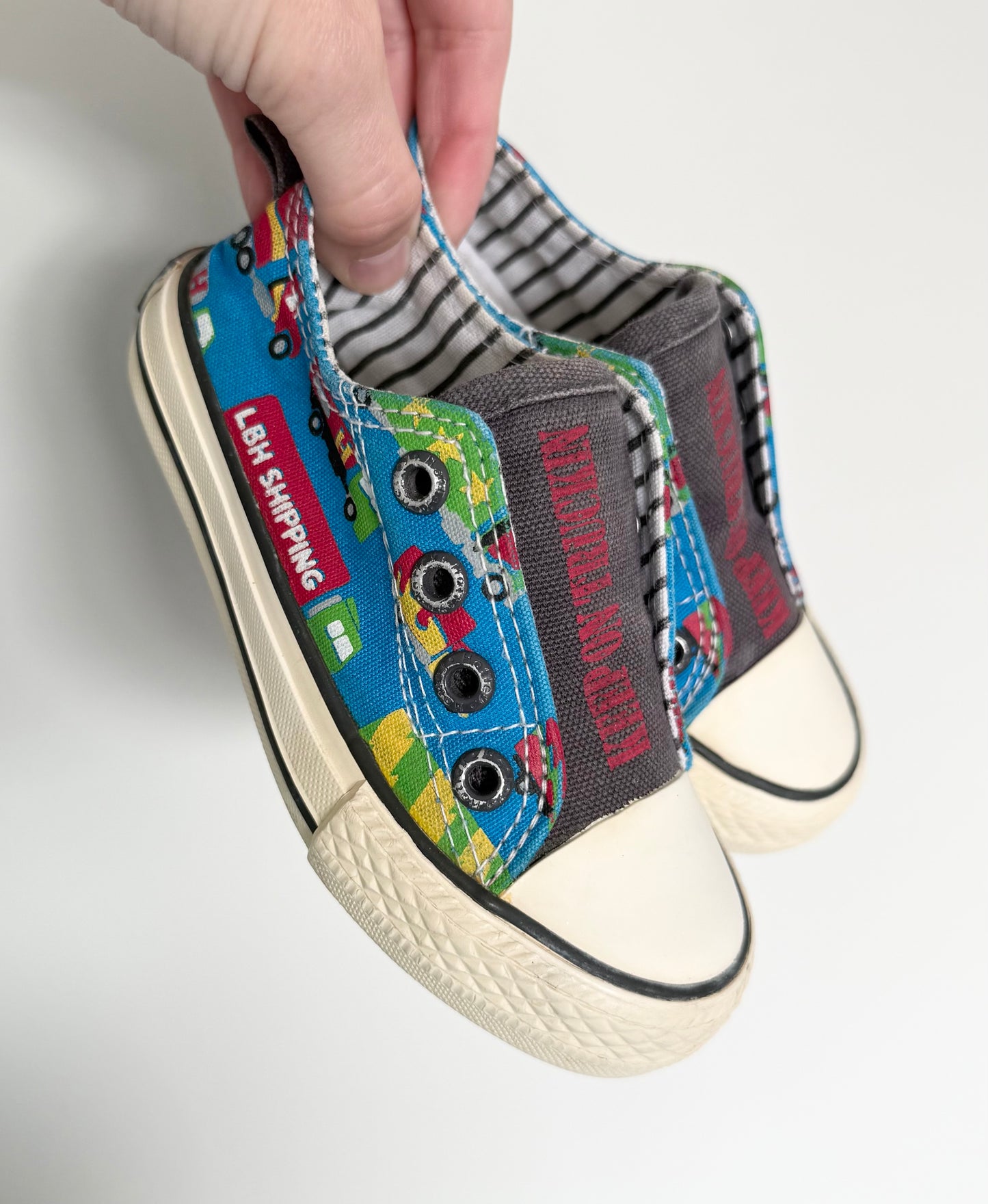 Hatley Construction Truck Stretch Tongue Sneakers (8)