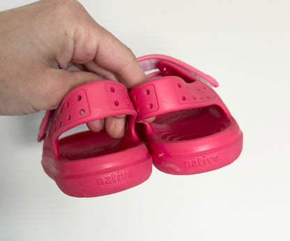 Native Chase Popsicle Pink/Flamingo Pink Sandals (7)