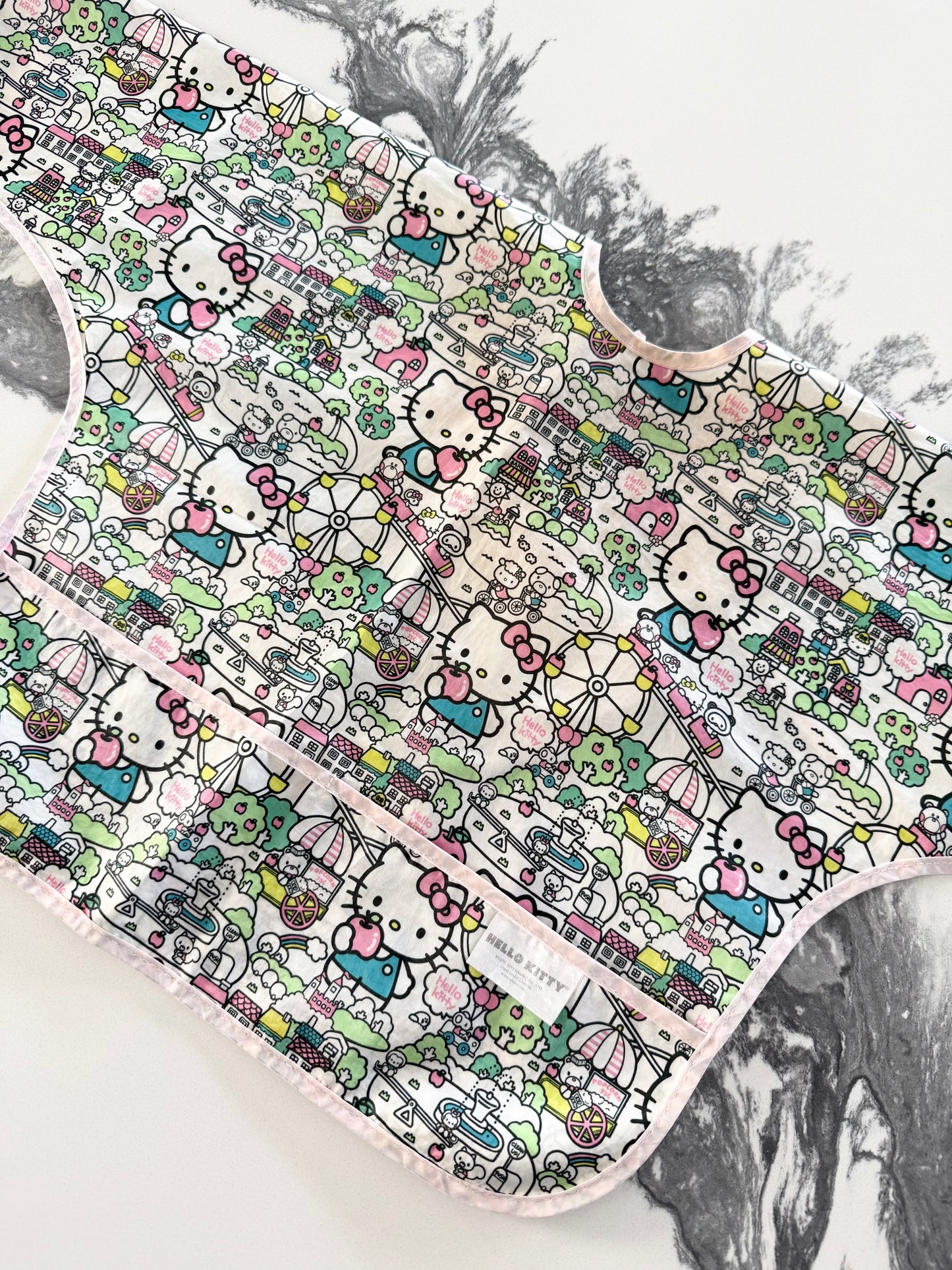 Bumkins Hello Kitty Long Sleeve Food/Craft Smock