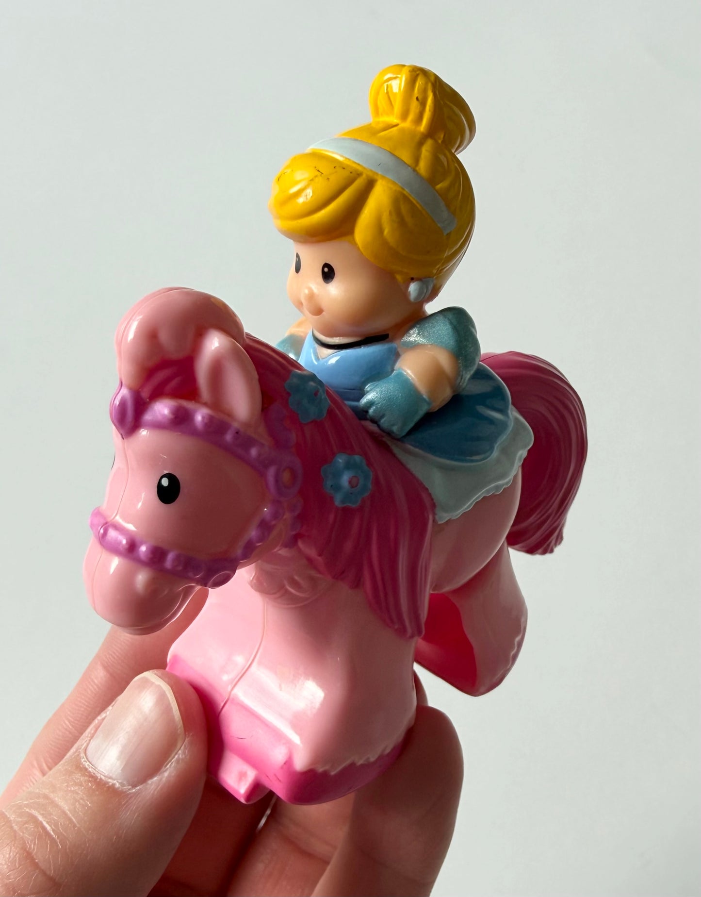 Fisher-Price Little People Disney Princess Klip Klop Pink Cinderella Horse