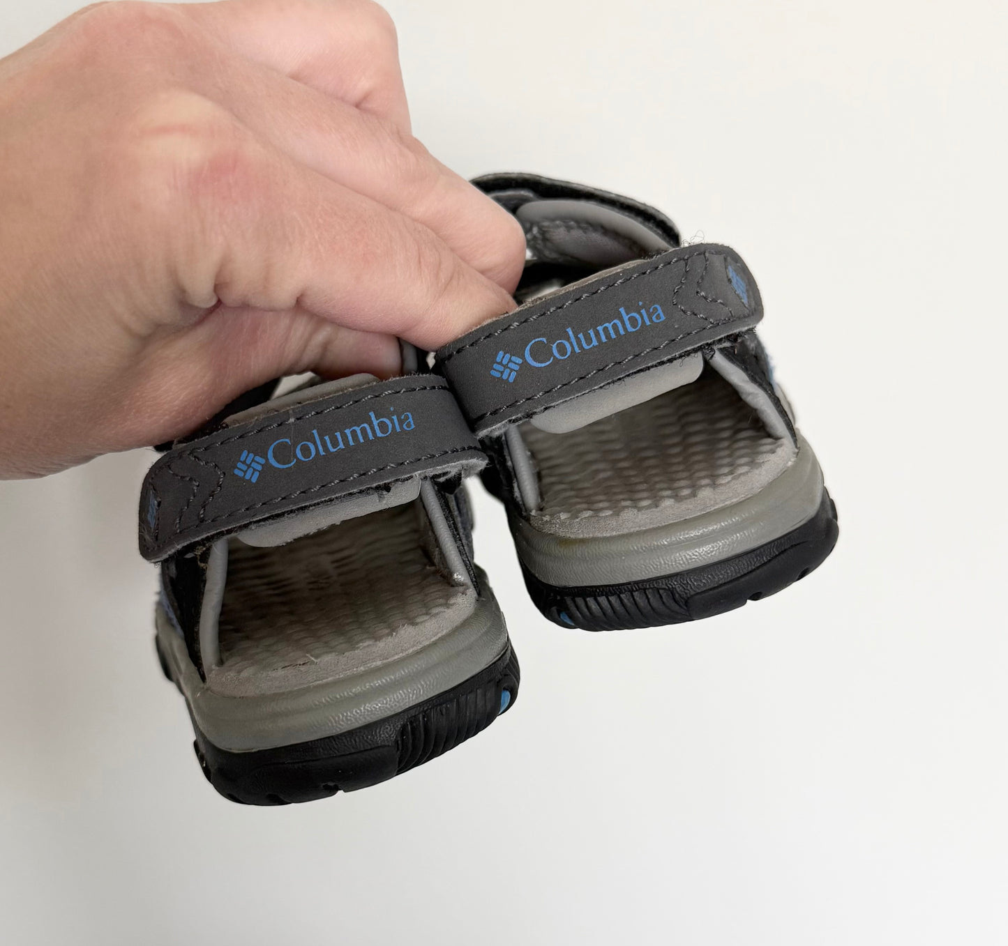 Columbia Techsun Grey Velcro Strap Sandals (6)