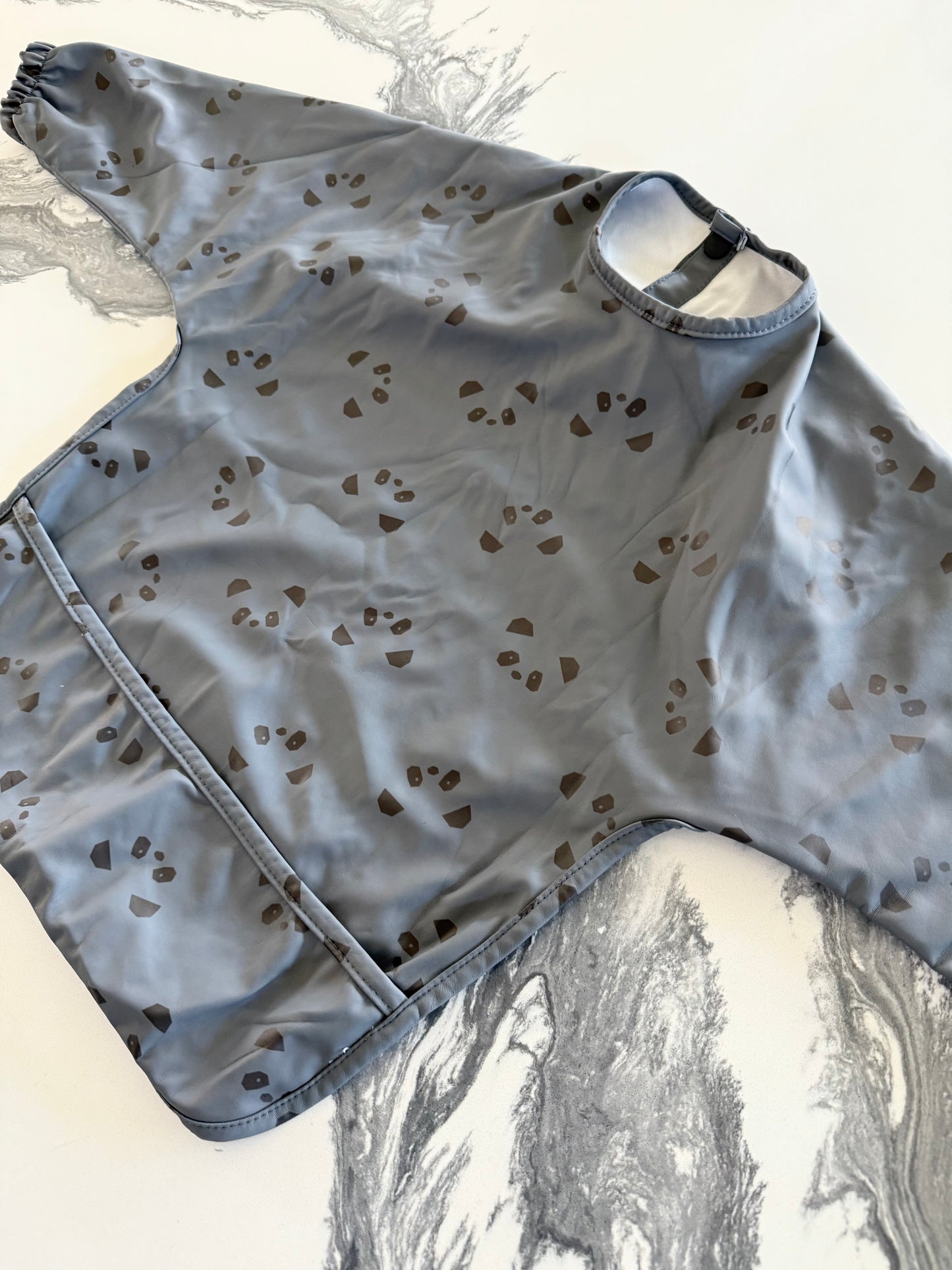 Dark Grey Panda Long Sleeve Smock Bib