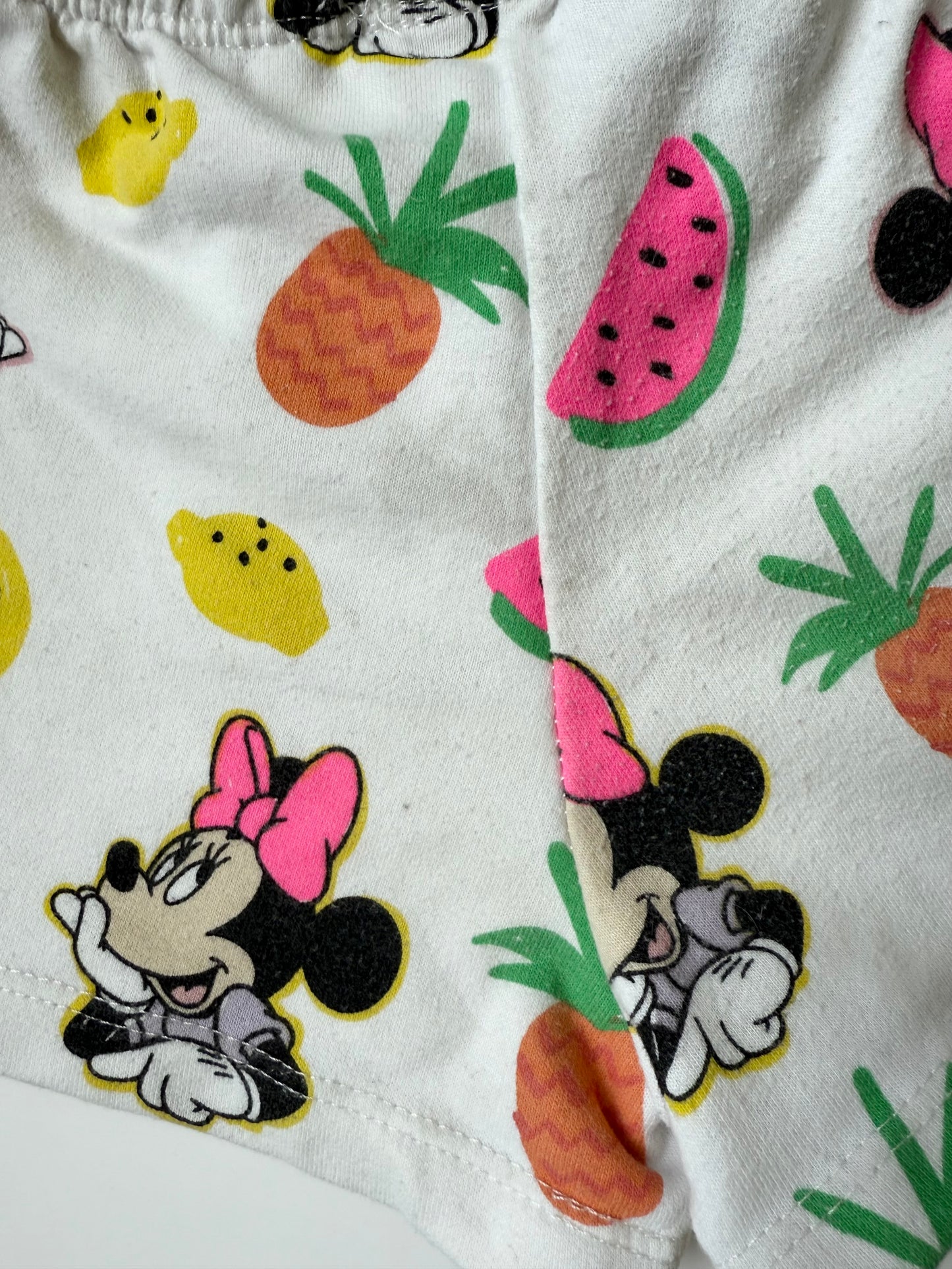 Zara Disney White Minnie & Fruits Sweat Shorts (2-3 Years)
