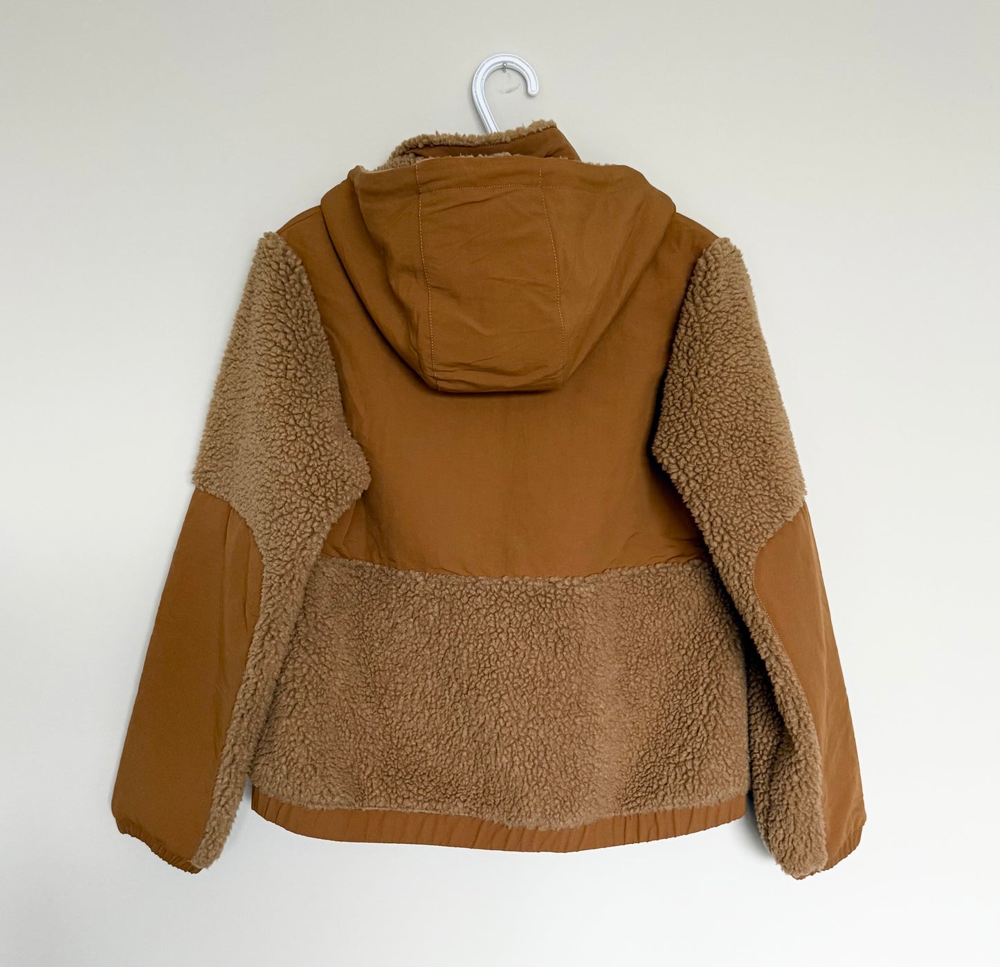 Women’s Patagonia Shelled Retro-X Fleece Pullover in Nest Brown (Small)