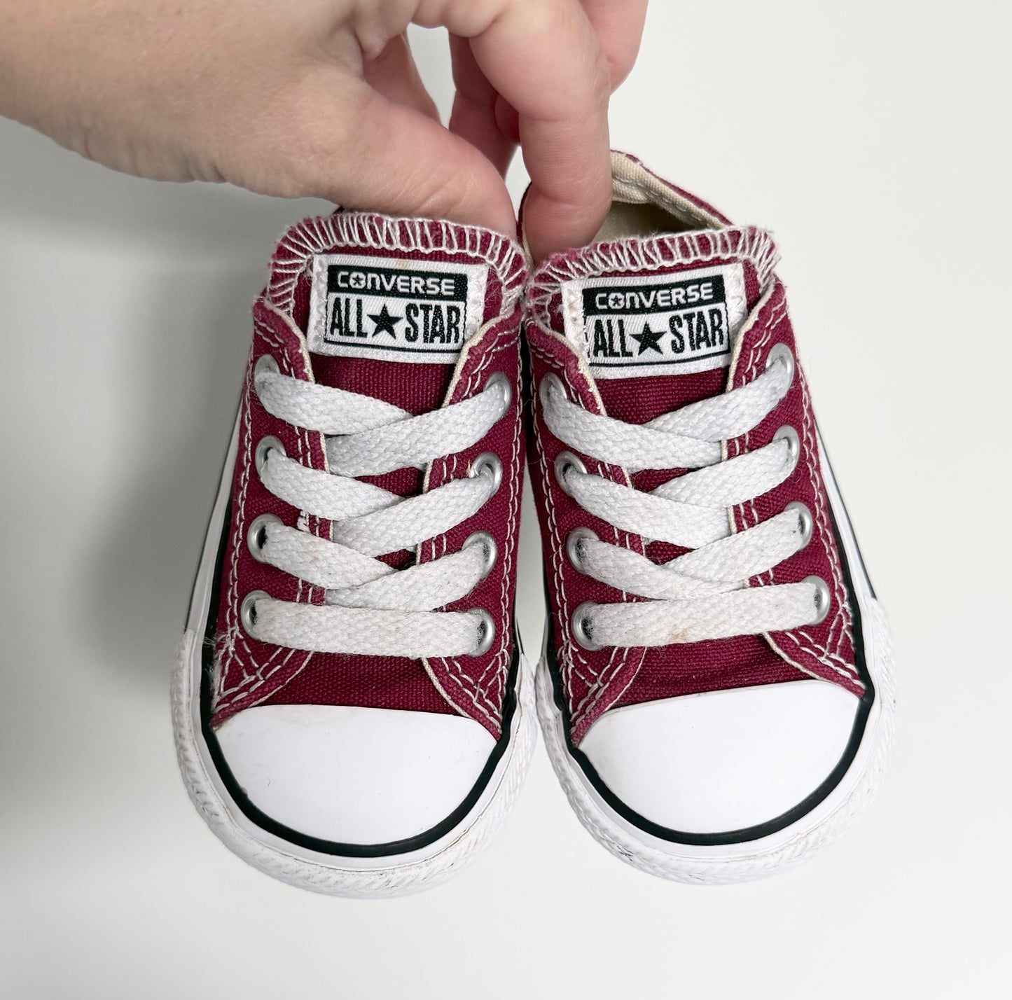 Converse Maroon Lace Up Sneakers (4)