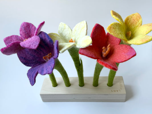 Lovevery Felt Flowers In A Row