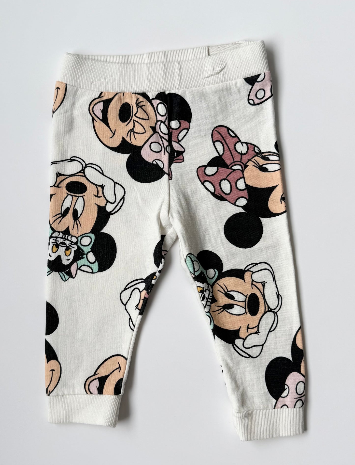 H&M x Disney White Minnie & Figaro Sweater & Pants Set (6-9 Months)