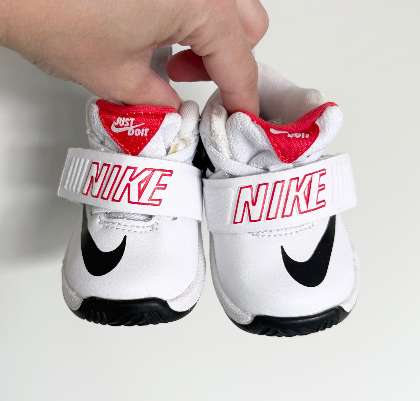 Nike Team Hustle D 8 White & Black & Red Accents High Top Stretch Lace & Velcro Sneakers (3)