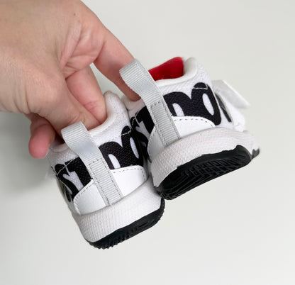 Nike Team Hustle D 8 White & Black & Red Accents High Top Stretch Lace & Velcro Sneakers (3)
