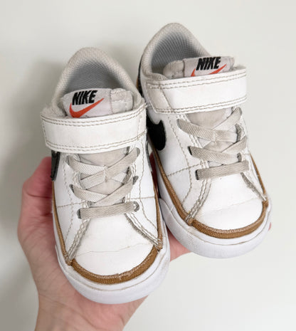Nike Court Legacy White & Tan Trim Stretch Lace & Velcro Sneakers (6)