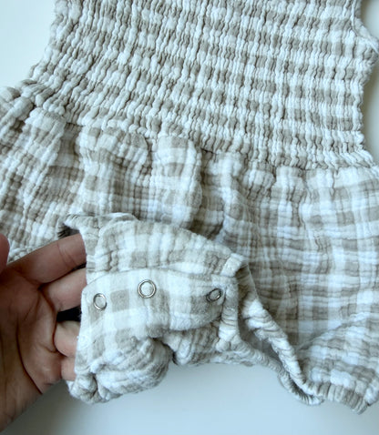 Alice + Ames White & Beige Gingham Muslin Tank Bubble Romper (3T)