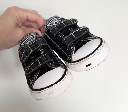Converse Black Velcro Sneakers (9)