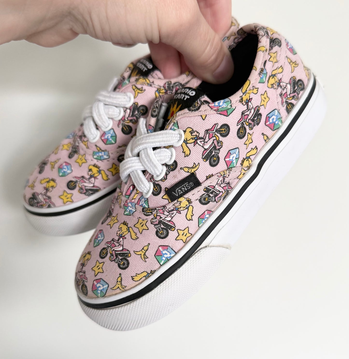 Vans x Mario Kart Pink Princess Peach AOP Stretch Lace Sneakers (8)