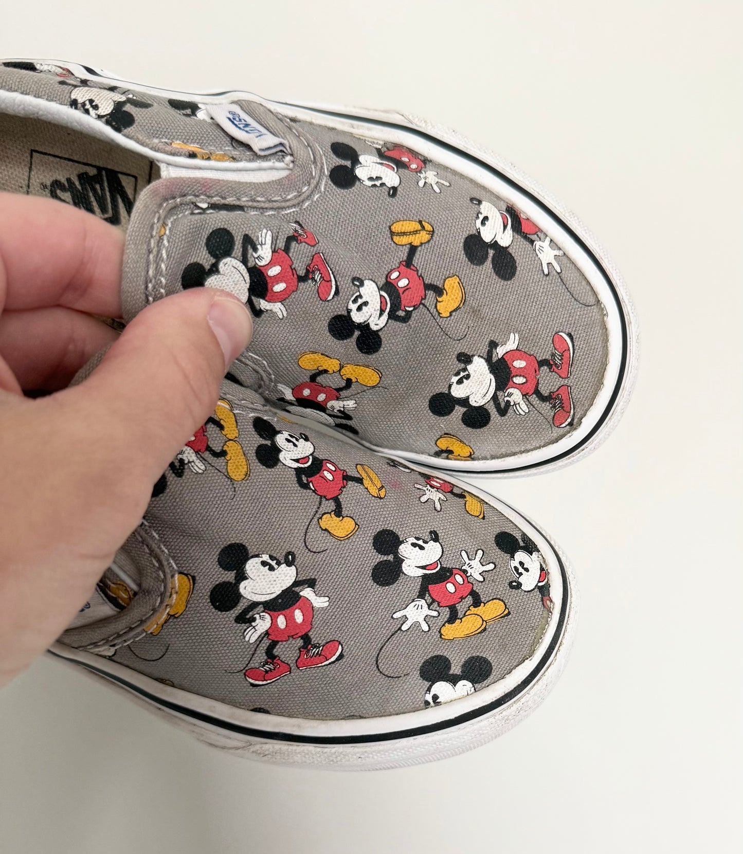 Vans x Disney Grey Mickey Mouse Slip On Sneakers (10.5)