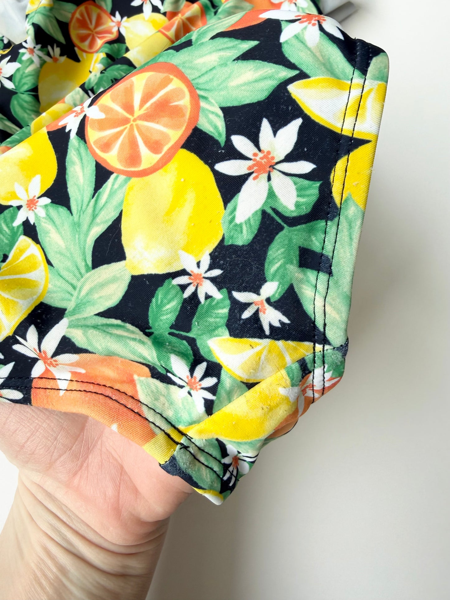 Old Navy Dark Oranges & Lemons One Piece Swimsuit (5T)