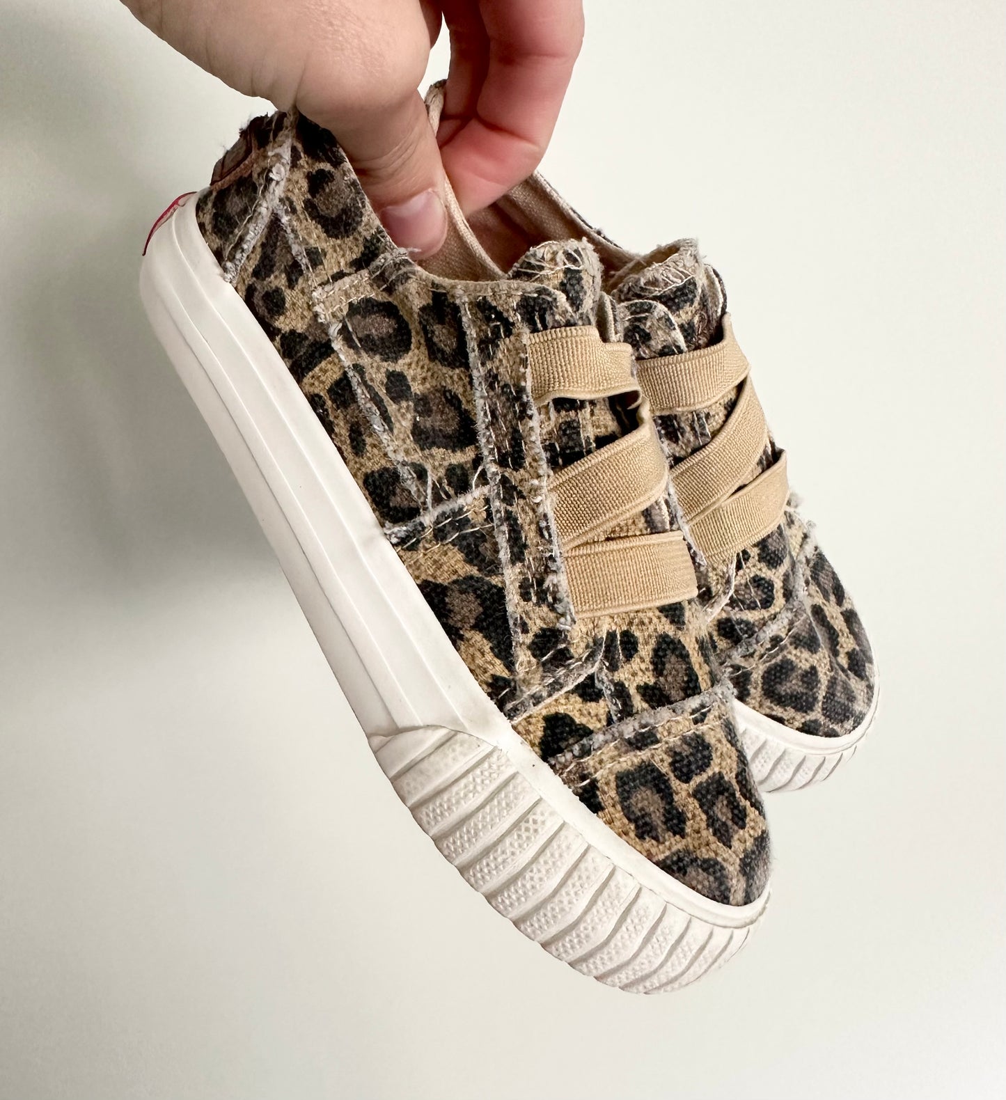 Blowfish Malibu Cheetah Slip On Sneakers (9)