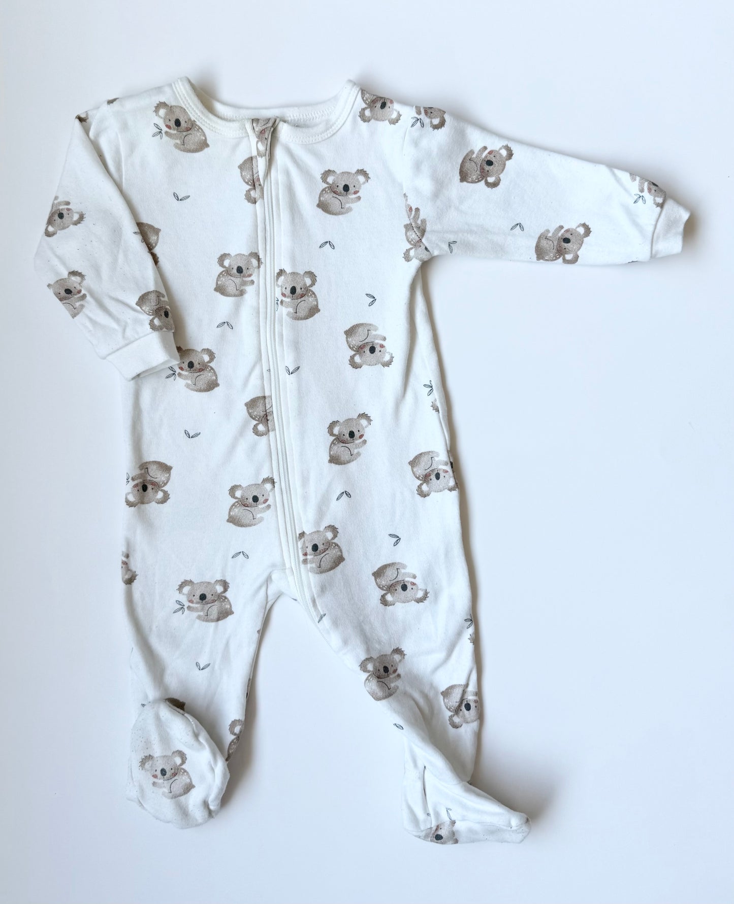 Petit Lem White Koalas Sleeper (6 Months)