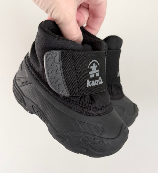 Kamik Wren Lo Black Short Boots (5)