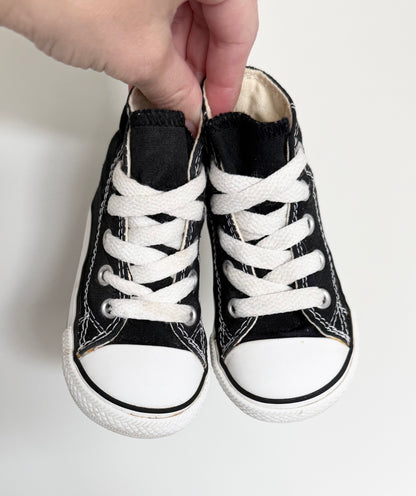 Converse Black Hight Top Lace Up Sneakers (4)
