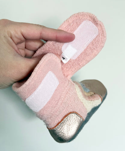 Nooks Pink Rainbows Wool Booties (4)