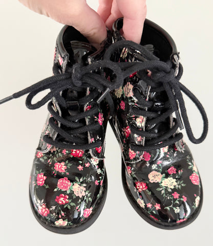 The Children’s Place Dark Floral Fall Boots (7)