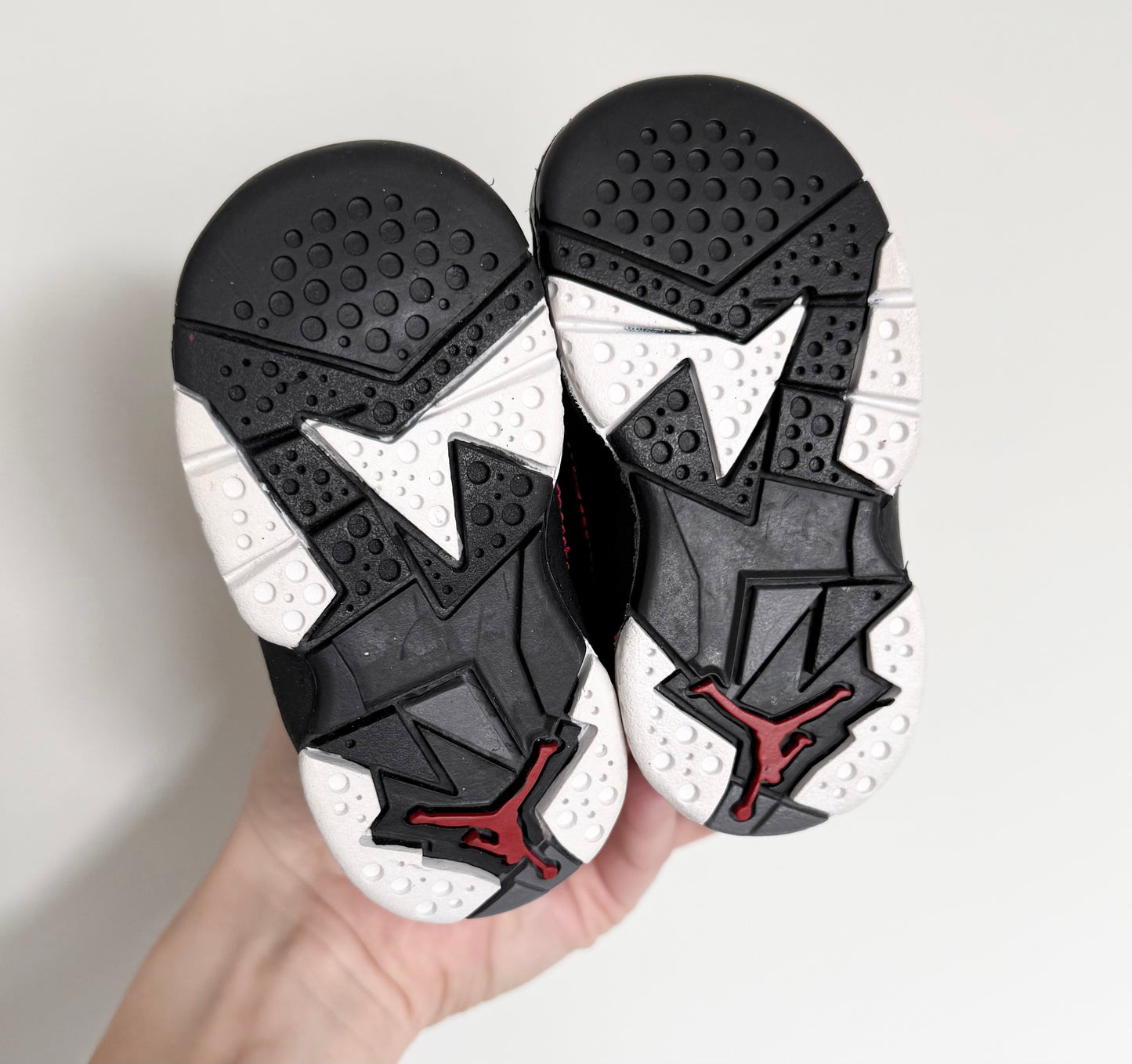 Jordan True Flight Black & Red High Top Lace Up Sneakers (3)