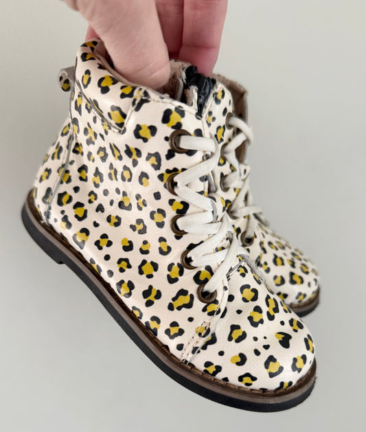 Little Lovies Closet Cheetah Fall Boots (7)