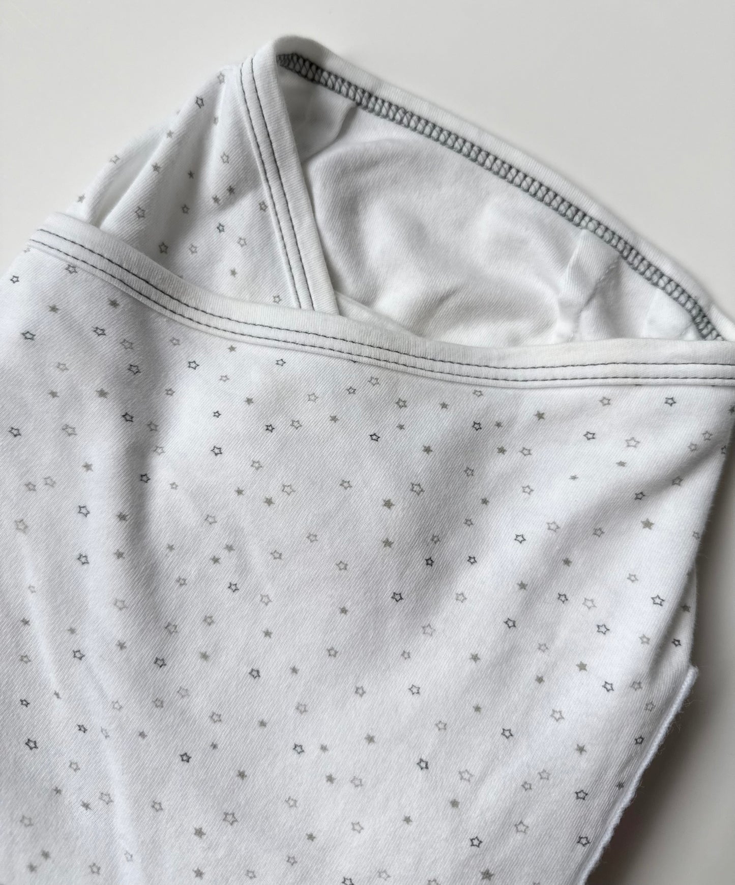 Nested Bean Stardust Grey Zen Swaddle Classic (0-6 Months)