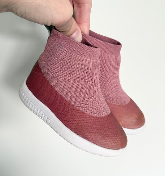 Minimoc Pink Knit High Top Stretch Slip On Sneakers (5)