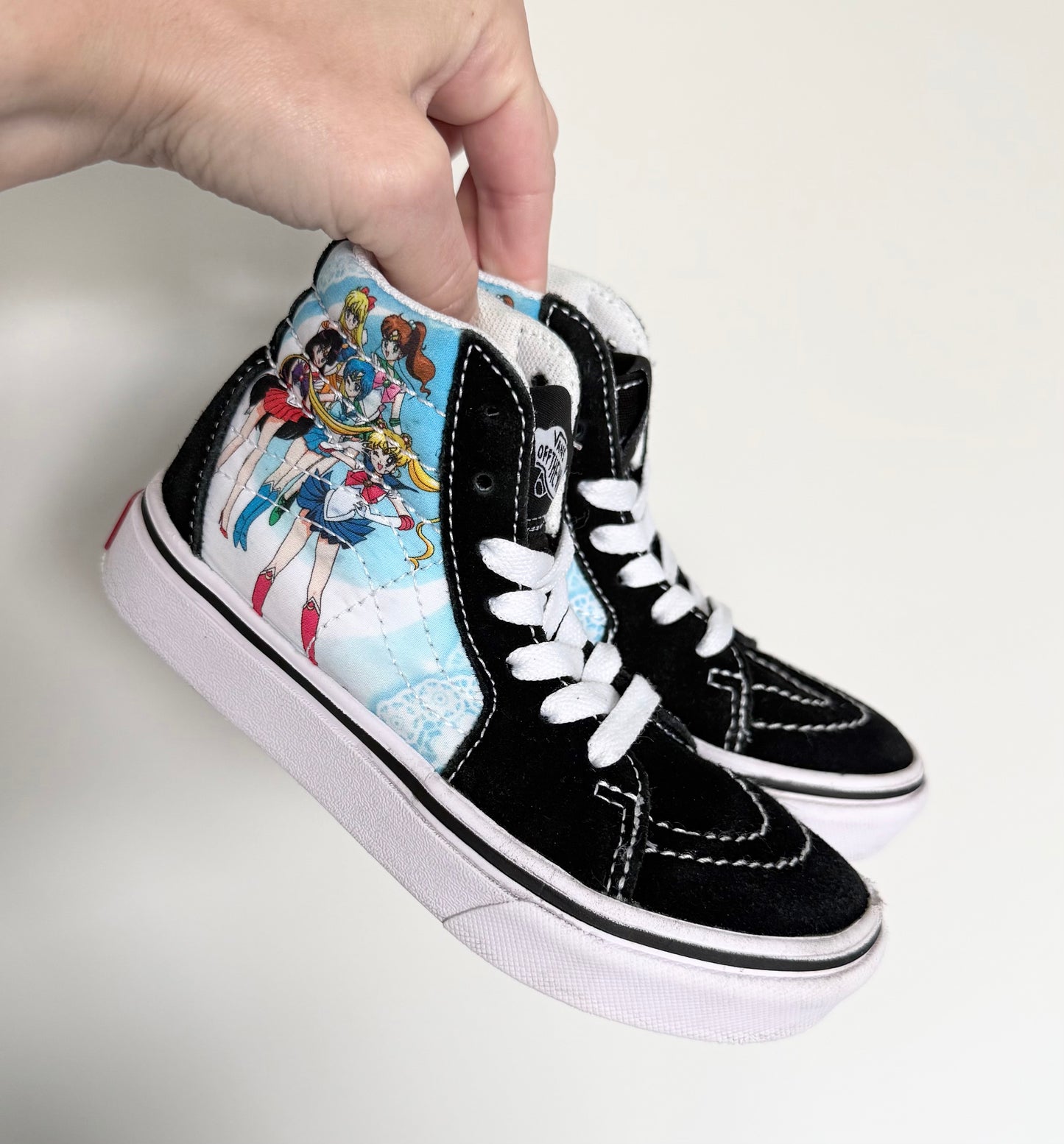 Vans x Sailor Moon Black & White High Top Lace Up Sneakers (11)
