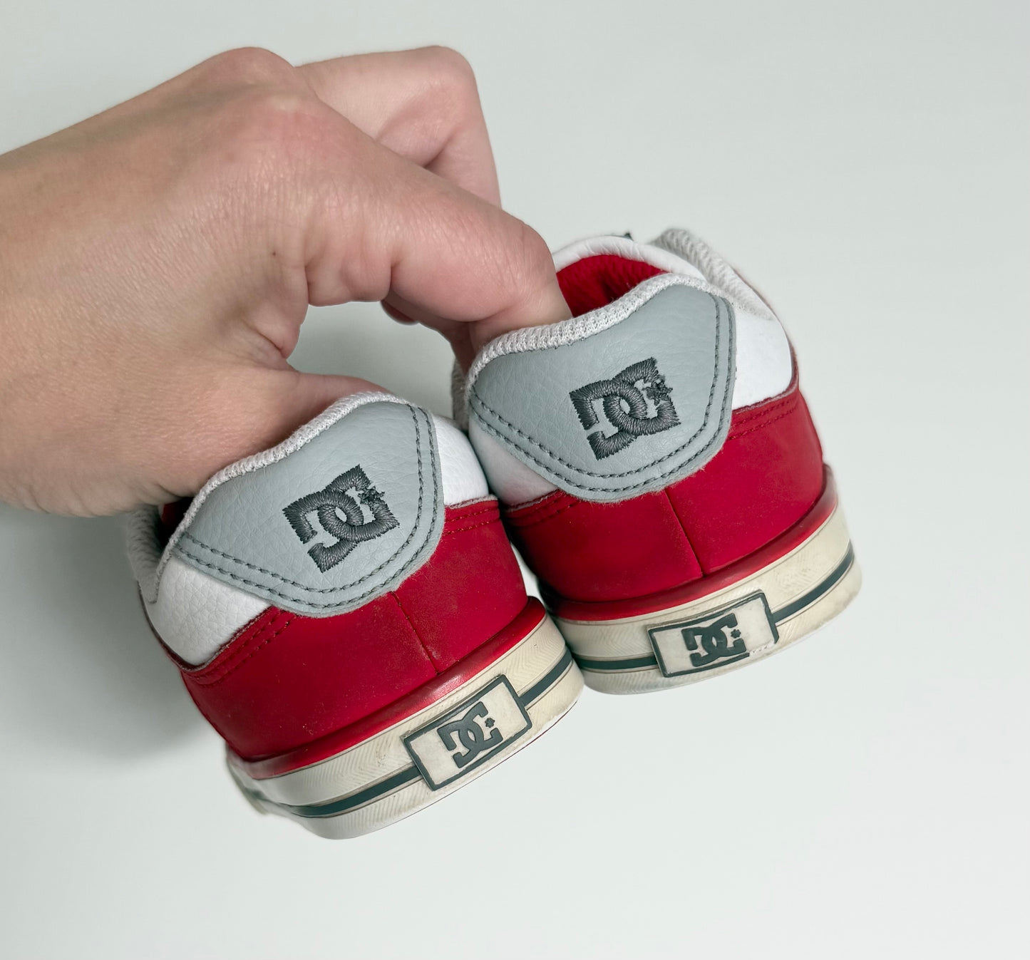 DC Skate Grey & Red Stretch Lace Sneakers (7)