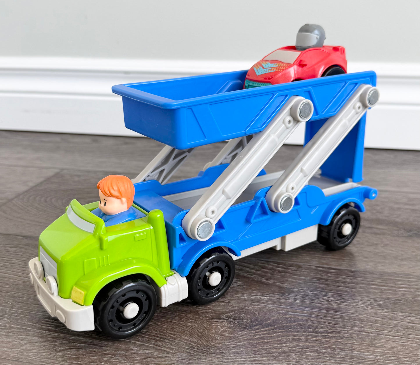 Fisher-Price Little People Ramp 'n Go Carrier