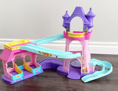 Fisher-Price Little People Disney Princess Klip Klop Castle & Aurora Horse #1