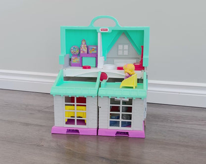 Fisher-Price Little People Big Helpers Home Playset - Bilingual Edition